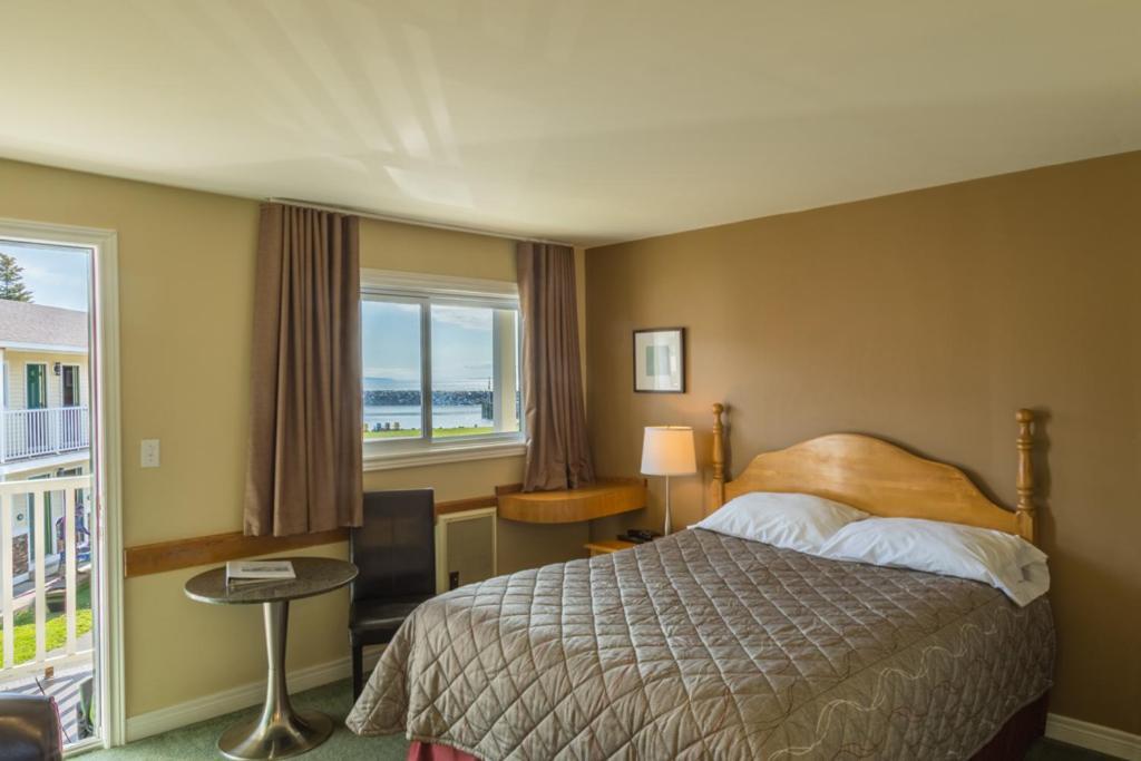 Alpine Motor Inn Алма Екстериор снимка